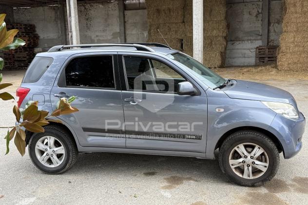 DAIHATSU Terios 1.5 4WD SX - Foto 4