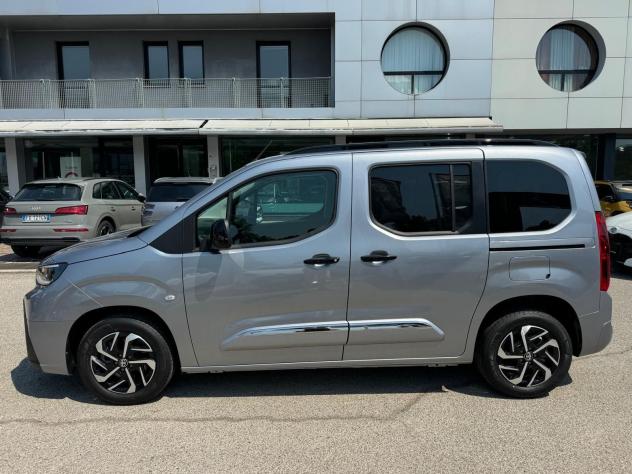 Toyota Proace City Verso 1.5D 130CV M/T L1 Executive - Foto 8