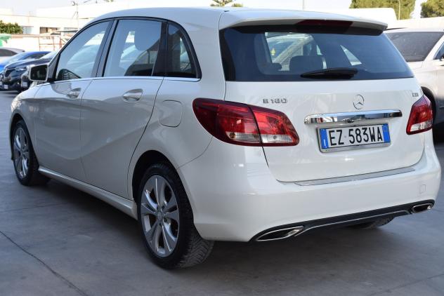 Mercedes-Benz Classe B B 180 d (cdi) Sport *NAVIGATORE, TELECAMERA* - Foto 6