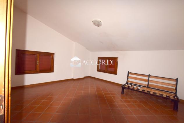 VILLINO di 9 vani e di 208 mq (MONFUMO) rif. FV145B - Foto 9