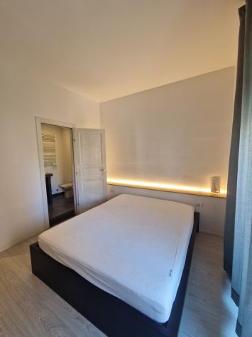 AMPIA STANZA CON BAGNO PRIVATO LARGO CIAIA BARI - Foto 7