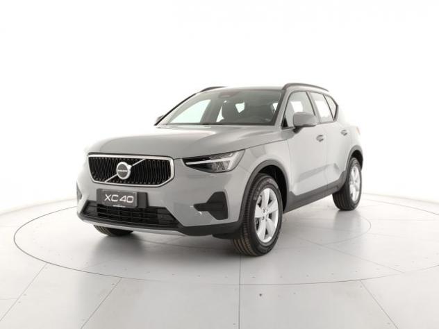 VOLVO XC40 B3 automatico Essential - Autocarro rif. 21871114 - Foto 2