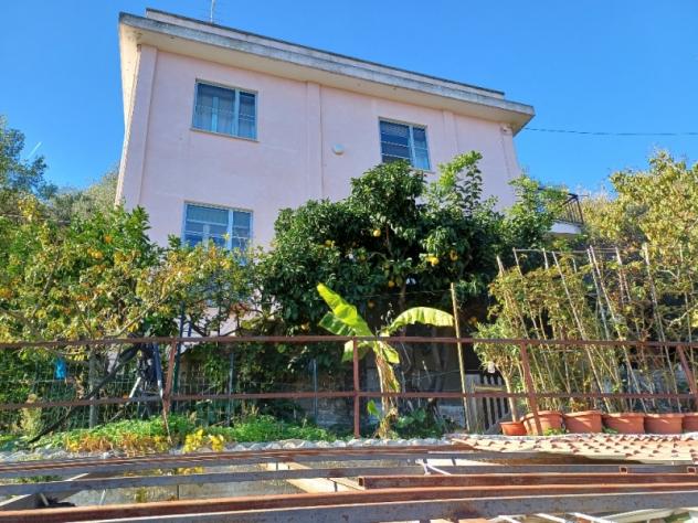 Alassio in zona panoramica villa bifamiliare - Foto 2