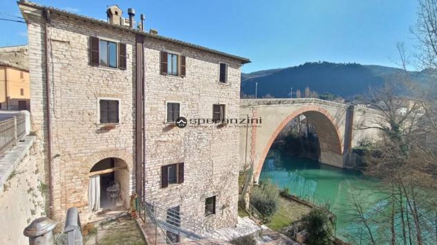 Fossombrone, adiacente al centro storico facilmente accessibile sia con le macchine che a piedi proponiamo in vendita immobile di circa 90 mq con vist - Foto 11