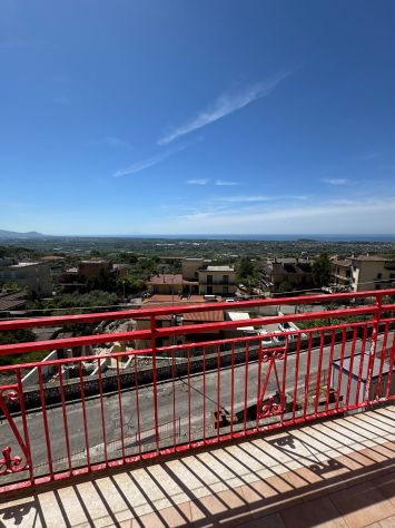 Appartamento Panoramico con Lastrico Solare – Tufo di Minturno - Foto 2