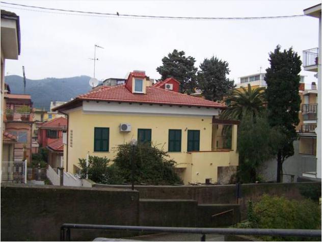 Laigueglia affitto in villa quadrifamiliare 4 alloggi varie metrature - Foto 2