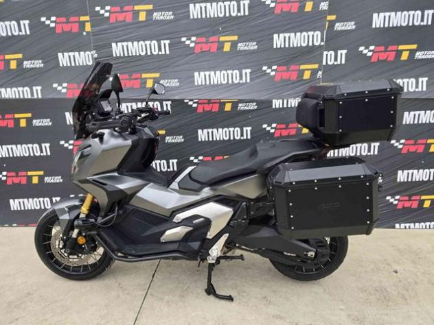 HONDA X-ADV Akrapovic Tris Valige Video 360 rif. 23837298 - Foto 2