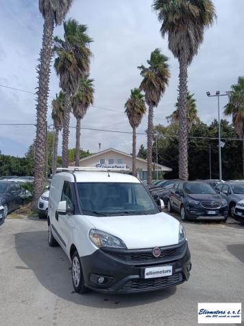 FIAT DOBLÃ? CARGO 1.3 Multijet 16v 95CV SX Euro 6 Car van 4-door - Foto 2