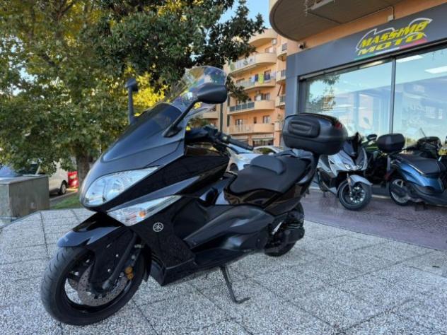 YAMAHA T Max TUTTO INCLUSO ANCHE PASSAGGIO! MINI RATE rif. 24226678 - Foto 4
