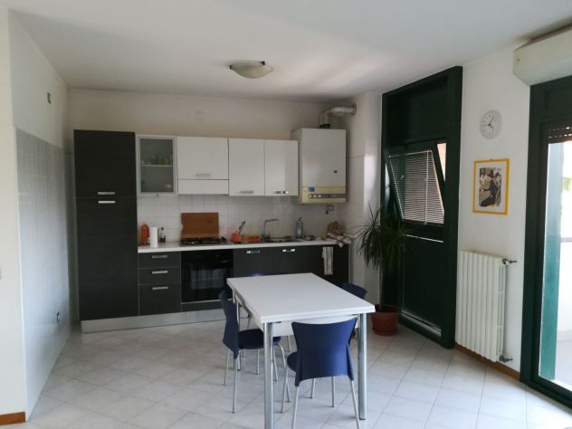 AFFITTASI CAMERA DOPPIA USO SINGOLA CON BAGNO PERSONALE / ZONA STADIUM - Foto 7