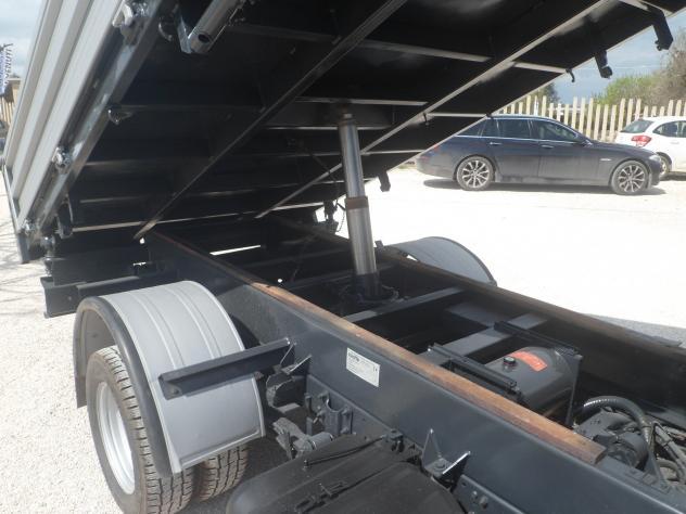 Nissan cabstar ribaltabile trilaterale - Foto 4