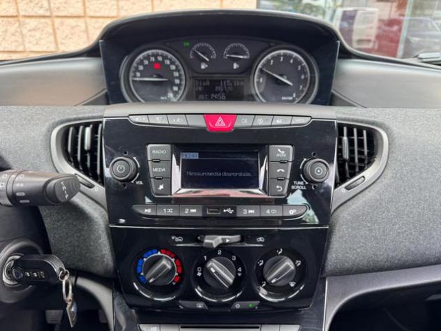 LANCIA Ypsilon 1.0 FireFly 5 porte S&S Hybrid Ecochic UnYca rif. 23776571 - Foto 9