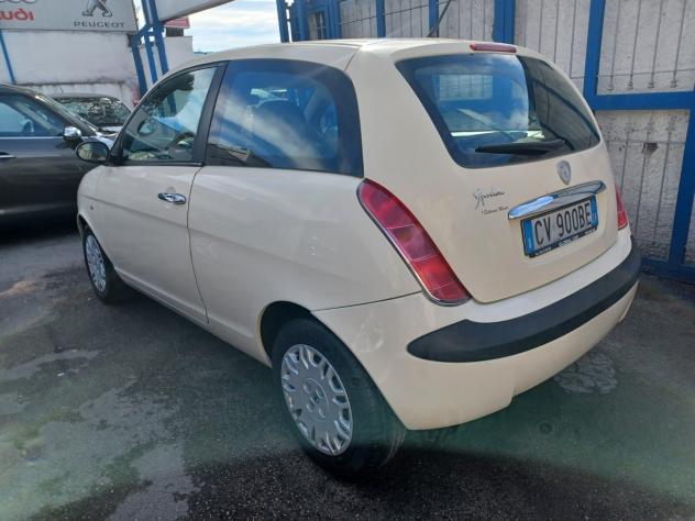 Lancia Ypsilon 1.2 Argento - Foto 6