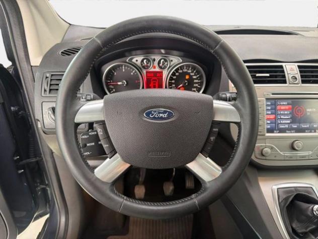 FORD Kuga 2.0 TDCi 163 CV 4WD Titanium DPF rif. 24117314 - Foto 8