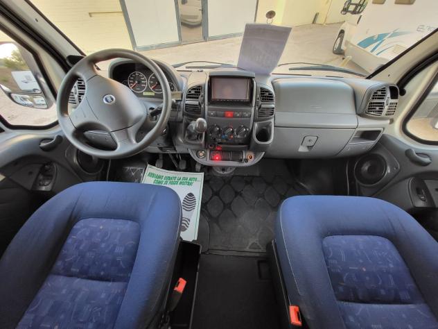 CAMPER BENIMAR FIAT MANSARDATO 7 POSTI DOPPIA DINETTE LETTI CASTELLO FOTOVOLTAICO GENERALI USATO - Foto 9