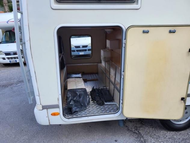 CAMPER ELNAGH DUCATO MANSARDATO 6 POSTI LETTO MATRIMONIALE GARAGE FOTOVOLTAICO GENERALI USATO - Foto 7