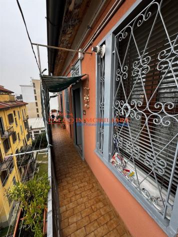 MILANO, VIA IMBONATI - QUADRILOCALE 100 MQ + 30 MQ SOTTOTETTO - Foto 2