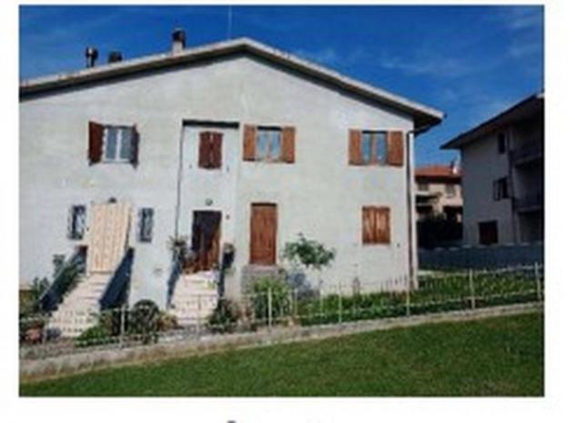 Immobile in asta di 156 m², box auto in vendita a Fratte Rosa - Foto 8