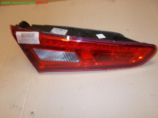 FANALE POST. PARTE INT. S. ALFA ROMEO GIULIETTA (940-X7/5Y/6Q)  Parti elettriche  Fanaleria  Fanali  Fanale post. sx. ALFA ROMEO - GIULIETTA - 01-03-2