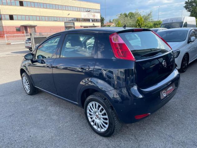 Fiat Punto 1.4 8V 5 porte Natural Power Street - Foto 3