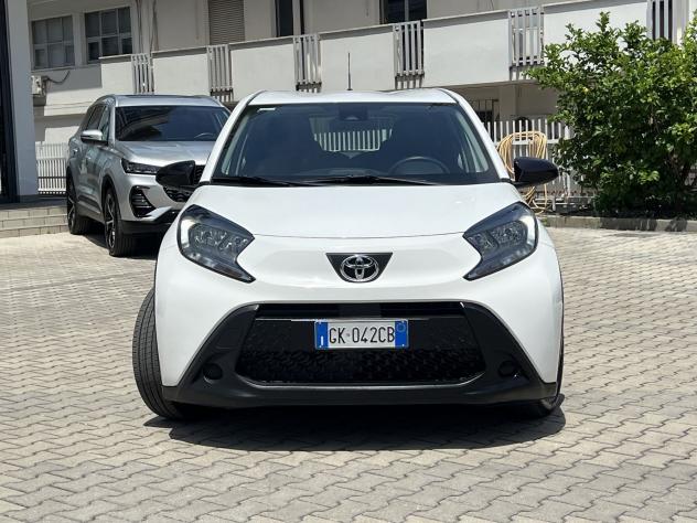 Toyota Aygo X 1.0B (72 CV) Active - Foto 2