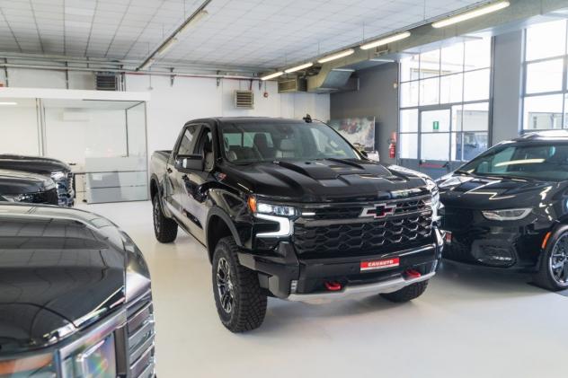 Chevrolet Silverado SILVERADO MY25 ZR2 6.2 V8 420CV AT10 - Foto 4