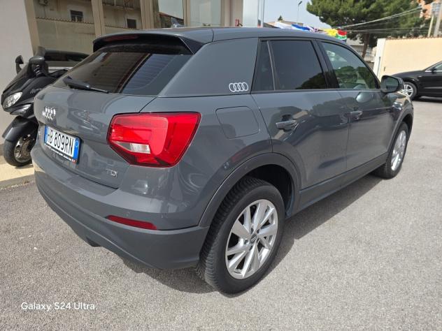 Audi Q2 30 TDI Admired - Foto 6