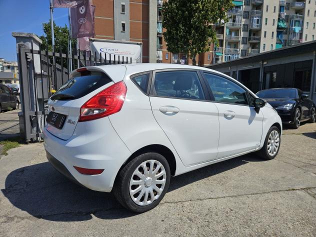 Ford Fiesta Fiesta 5p 1.4 16v Titanium GPL - Foto 4