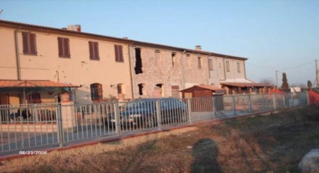 Immobile in asta di 264 m² con più di 5 locali in vendita a Cascina - Foto 4