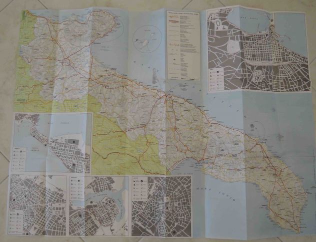 Cartoguida Puglia, I castelli - Foto 3