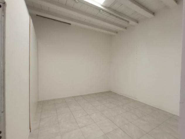 Immobile di 250 m² con 4 locali in affitto a Cavezzo - Foto 8