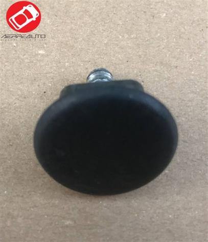 7R349 FERMAGLIO VITE PERNO DI FISSAGGIO PARAURTI NERO AIXAM