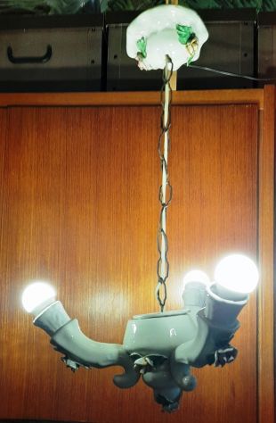 Lampadario con tre bracci in ceramica 32x58