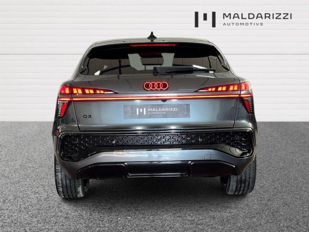 Audi Q3 II 2025 Sportback Sportback 2.0 tdi S line edition 150cv s-tronic - Foto 3