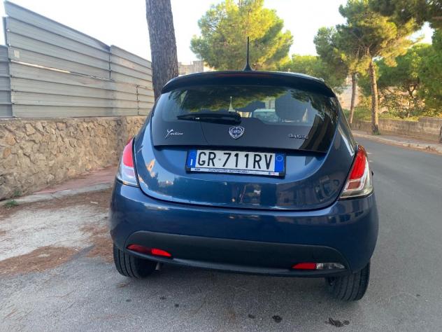 LANCIA - Ypsilon - 1.0 FireFly 5p. S&S Hybrid Oro - Foto 9