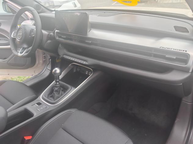 Jeep Avenger Avenger 1.2 turbo Summit fwd 100cv - Foto 6