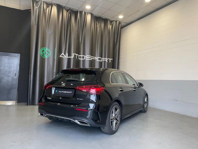 Mercedes-Benz Classe A A 180 Automatic Premium AMG Line - Foto 7