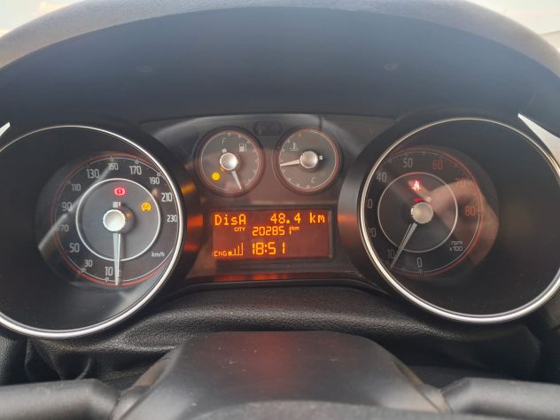 Fiat Punto Evo 1.4 Dynamic Natural Power - Foto 10
