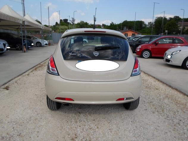 Lancia Ypsilon 1.2 69 CV 5 porte Platinum (GPL) - Foto 5