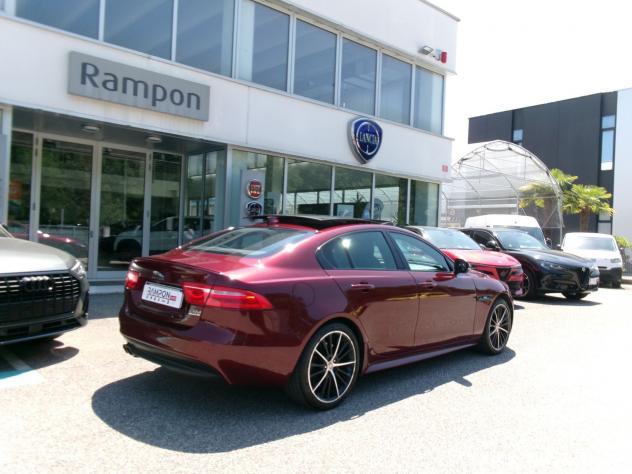 Jaguar XE 2.0d i4 180cv AWD Autom. R-Sport - Foto 3