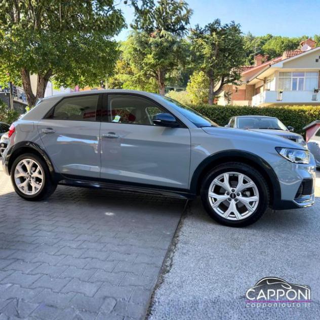 AUDI A1 citycarver 35 TFSI rif. 24003322 - Foto 3