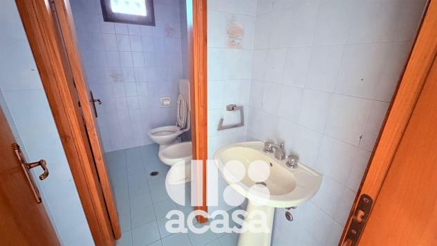 LOCALE COMMERCIALE FRONTE STRADA - Foto 10