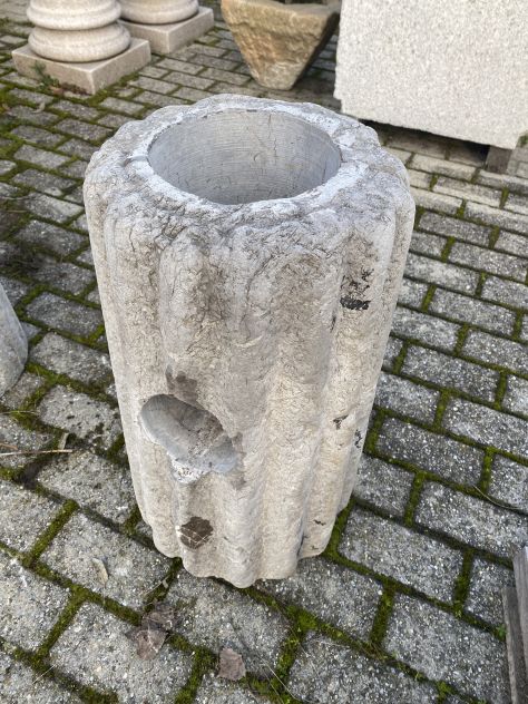 Fontana a colonna rustica in pietra granito - Foto 5
