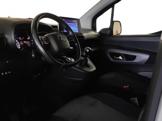 Toyota Proace City Verso 1.5D 130 CV S&S L2 Lounge - Foto 7