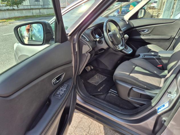 Renault Scenic Scic TCe 140 CV EDC FAP Intens - Foto 7