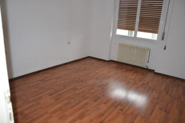 Appartamento di 120 m² con 3 locali e box auto in vendita a Gallarate - Foto 5