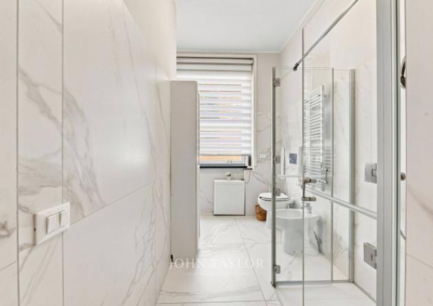 Attico / Mansarda di 140 m² con 5 locali in vendita a Milano - Foto 20