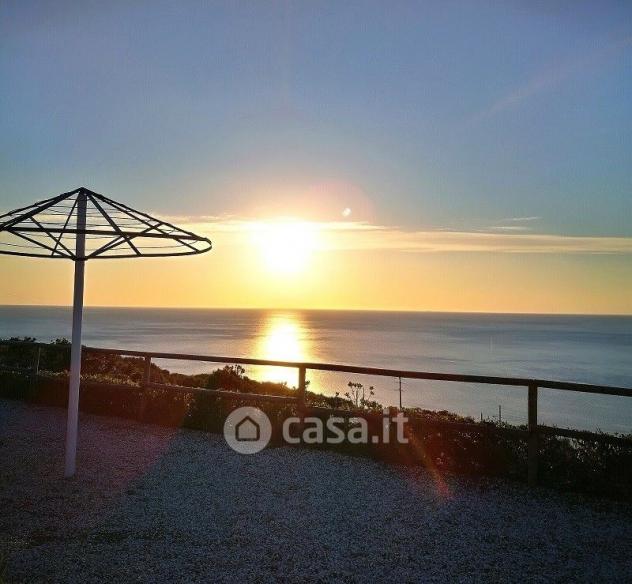 Trilocale in Vendita in Via Aurelia 710 a Rosignano Marittimo