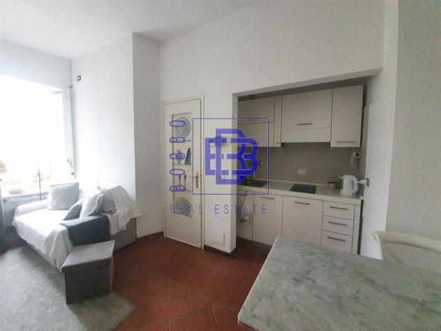 Bilocale arredato posizione comodissima e servitissima - Foto 11
