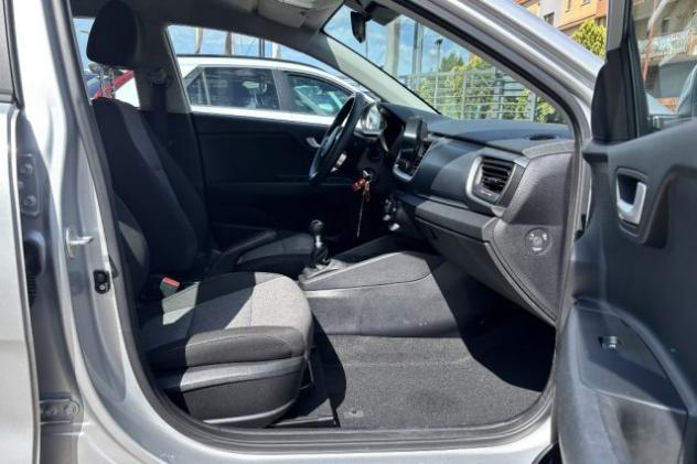 KIA Stonic 1.2 DPI Urban Special Edition rif. 23790965 - Foto 7